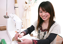 Mai Kasahara　笠原 麻衣さん Fashion Designer