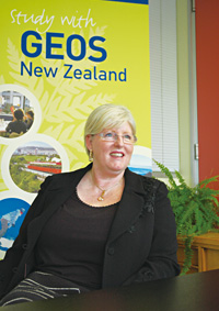 Doreen Ann Hardy　ドリーン・ハーディーさん  Director of Studies GEOS Auckland Language Centre